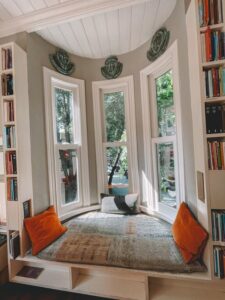 Simple Tips for Creating a Cozy Reading Nook in Your Home